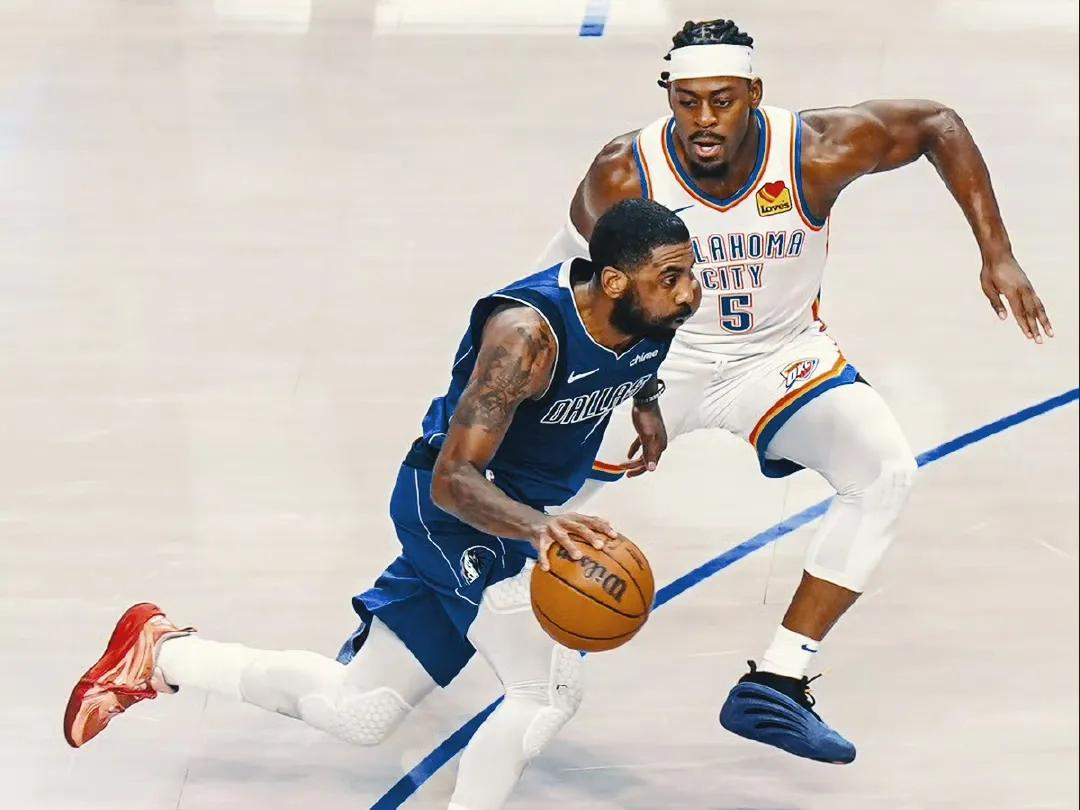 关于篮网B队轻取独行侠,凯尔·库兹马三分雨点燃全场的信息 关于篮网B队轻取独行侠,凯尔·库兹马三分雨点燃全场的信息