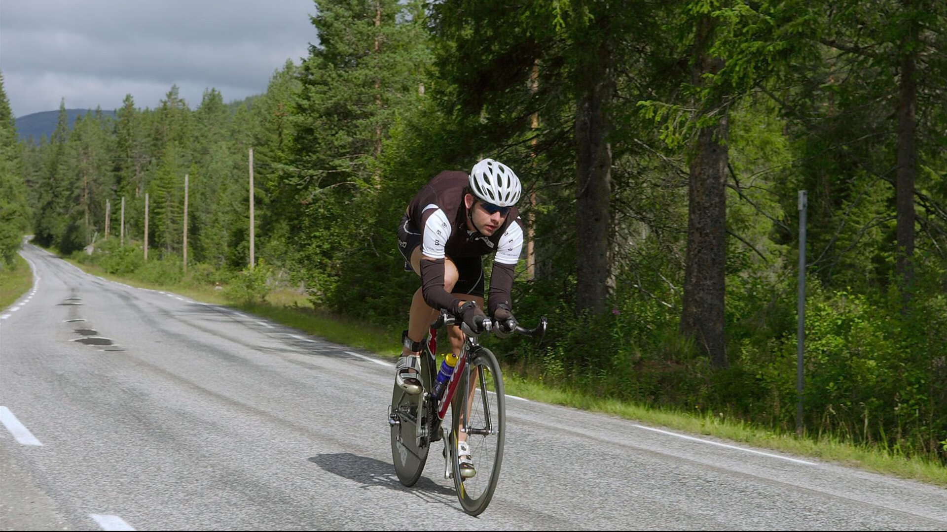 迪巴拉持续制造杀伤,波兰战术革新拿下厄瓜多尔式困局